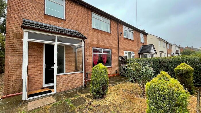 4 Bedroom Property To Rent In Chestnut Avenue, Corby, NN17