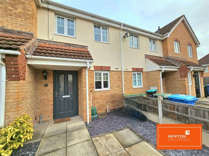 2 Bedroom Town House To Rent In Scholars Way, Mansfield, NG18