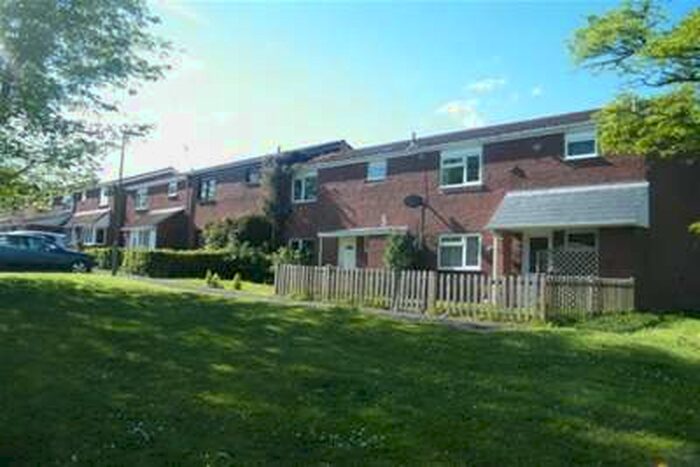 3 Bedroom Terraced House To Rent In Brighton Hill, RG22