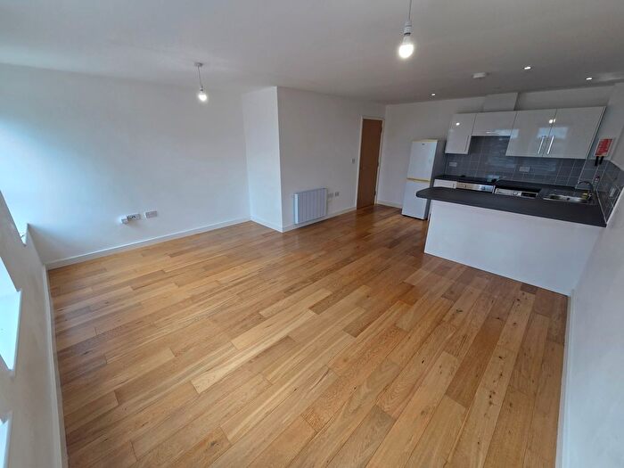 1 Bedroom Flat To Rent In Rothesay Road, Luton, LU1