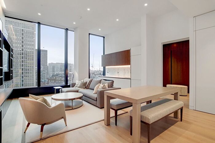 1 Bedroom Flat To Rent In Buckingham Gate, Westminster, SW1E