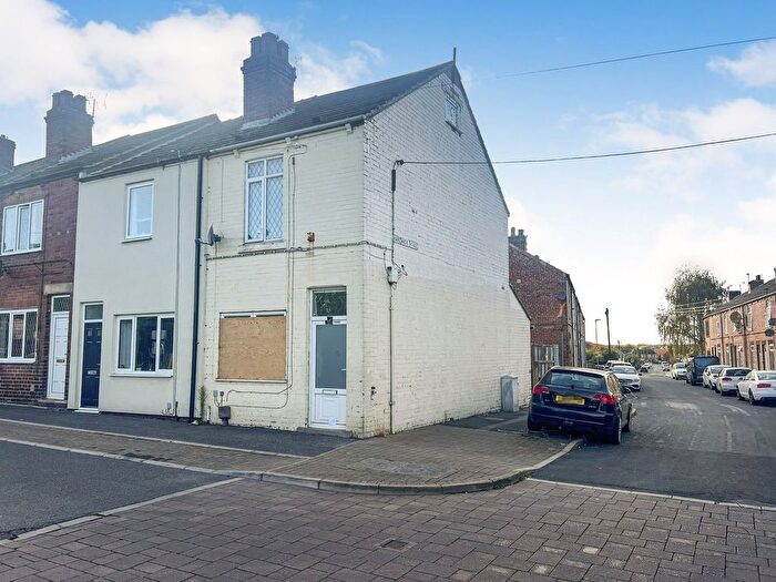 3 Bedroom Terraced House For Sale In Girnhill Lane, Featherstone, Pontefract, WF7
