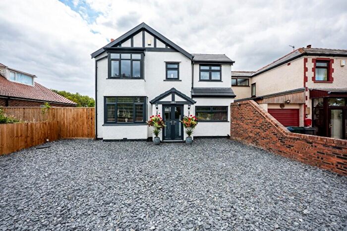 4 Bedroom Detached House For Sale In Southport Road, Southport, Merseyside, PR8