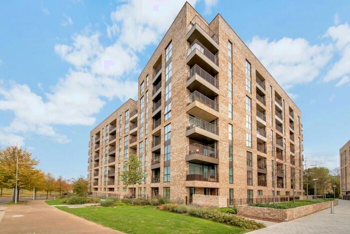 2 Bedroom Apartment To Rent In Bodiam Court, Royal Waterside, Park Royal, NW10