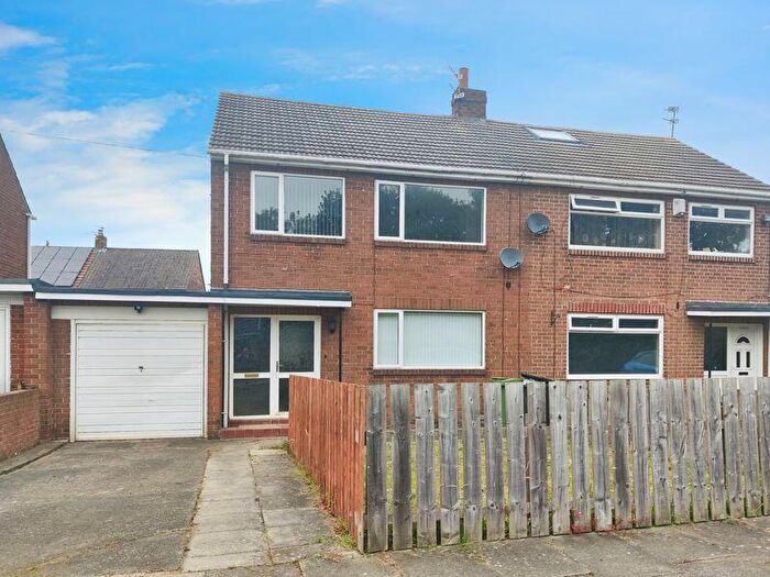 3 Bedroom Semi-Detached House For Sale In Knox Road, Bedlington, NE22