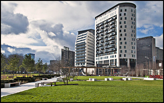 1 Bedroom Apartment To Rent In Hive, Masshouse Plaza, B5