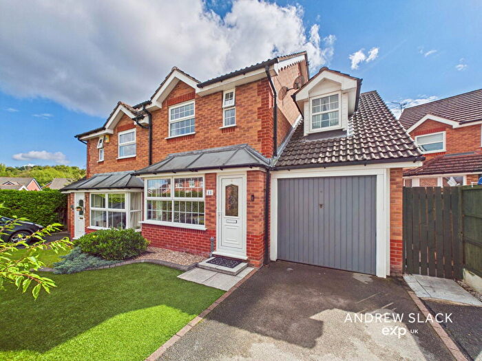 3 Bedroom Semi-Detached House For Sale In St. Chads Close, Mansfield, NG18