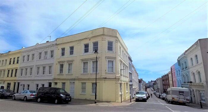 1 Bedroom Flat To Rent In Silchester Road, St Leonards-On-Sea, TN38