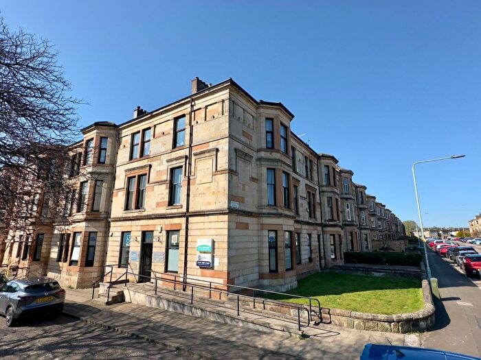 2 Bedroom Flat To Rent In Greenlaw Ave, Paisley, PA1