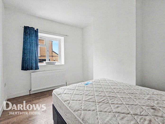 3 Bedroom Apartment To Rent In West Street, Swansea, SA4
