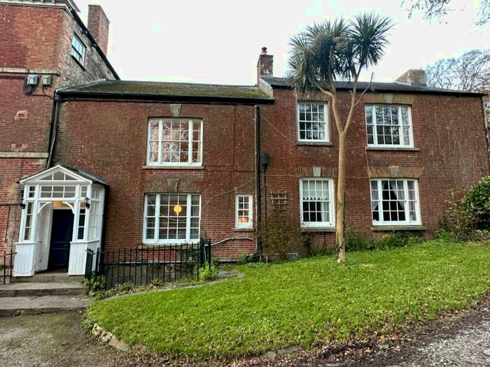 3 Bedroom Flat To Rent In Wadebridge, Cornwall, PL27