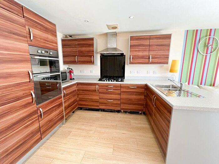4 Bedroom Terraced House To Rent In Wordsworth Road, Horfield, Bristol, BS7