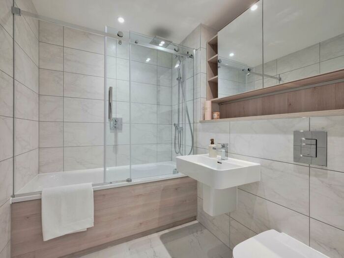 2 Bedroom Apartment To Rent In Bankside Boulevard, Cortland At Colliers Yard, Salford, M3