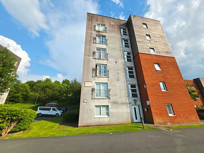 2 Bedroom Flat For Sale In Manchester Court, Federation Road, Burslem, Stoke-On-Trent, ST6
