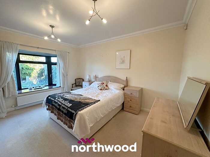 3 Bedroom Bungalow For Sale In High Street, Dunsville, Doncaster, DN7
