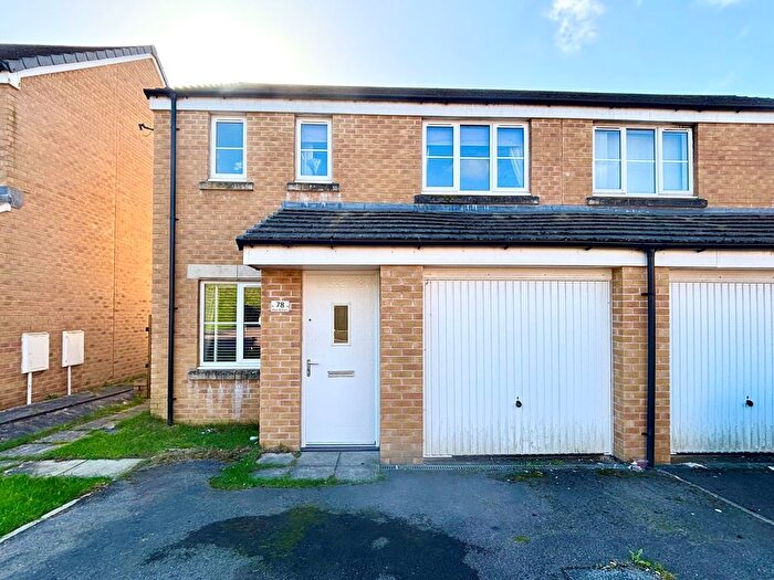 3 Bedroom Semi-Detached House For Sale In Maes Brynach, Brynmenyn, CF32