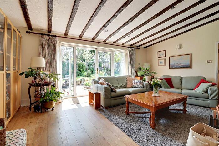 2 Bedroom Detached Bungalow For Sale In Main Street, Ellerker, Brough, HU15