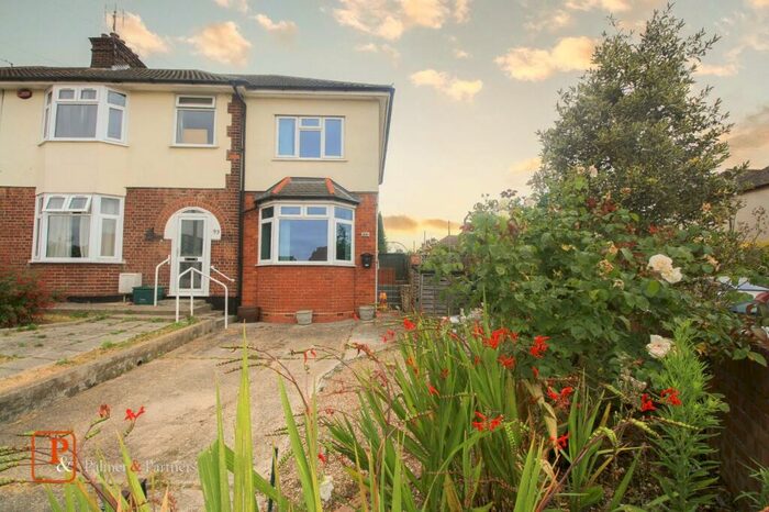 2 Bedroom End Of Terrace House To Rent In Ipswich Road, Colchester, Essex, CO4