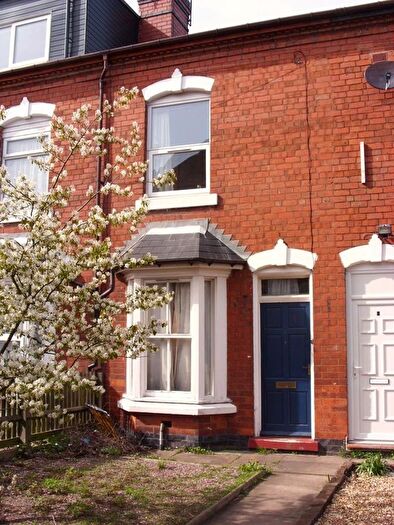 3 Bedroom Property To Rent In School Terrace, B29