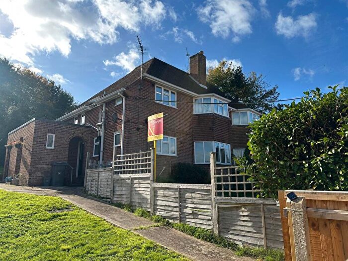 2 Bedroom Maisonette To Rent In Valley Rise, Upper Clatford, Andover, SP11