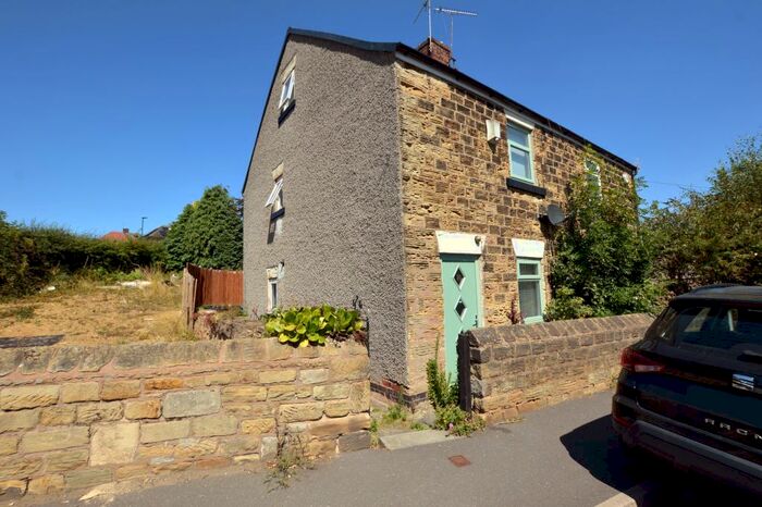 3 Bedroom End Of Terrace House To Rent In Sheffield Road, Hackenthorpe, Sheffield, S12