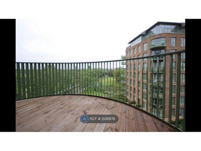 1 Bedroom Flat To Rent In Grayston House, London, SE3