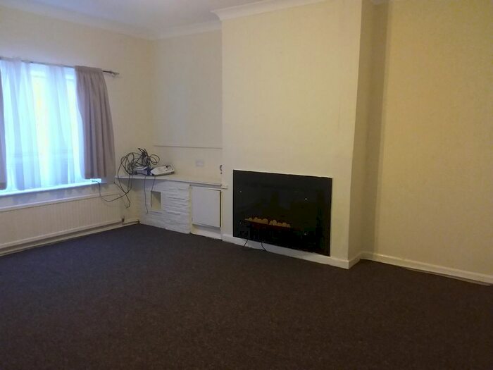 3 Bedroom Terraced House To Rent In Burton Street, South Elmsall, Pontefract, WF9