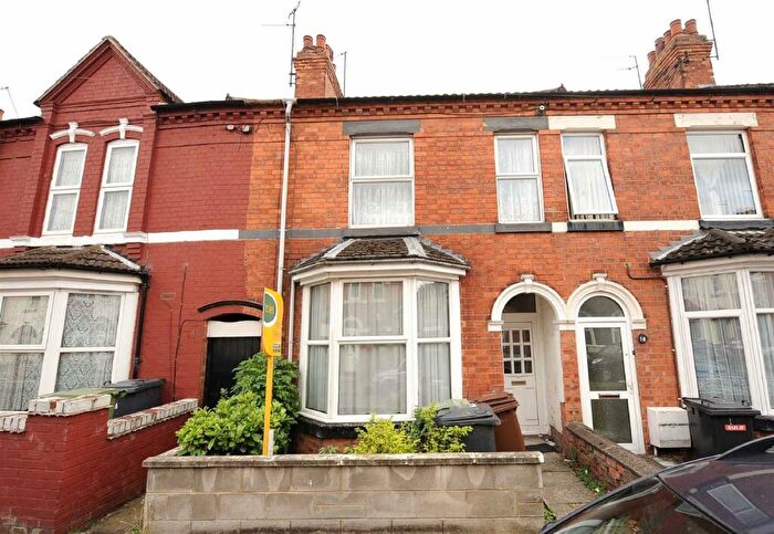 2 Bedroom Terraced House To Rent In Gordon Road, Wellingborough, NN8