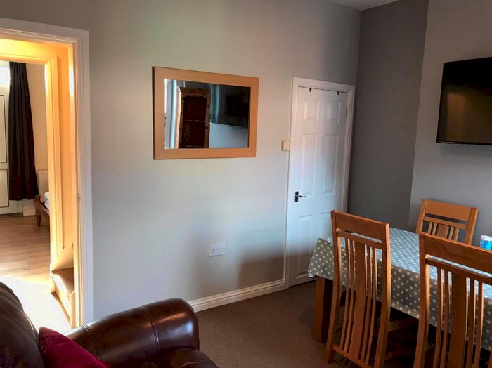 4 Bedroom Terraced House To Rent In Harvey Street, Lincoln, LN1