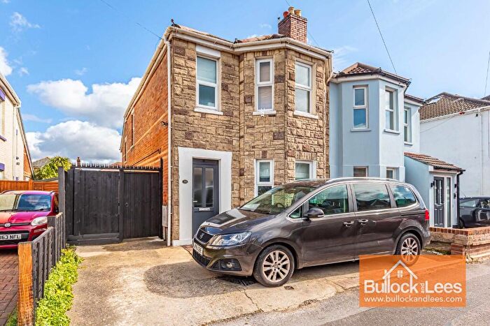 3 Bedroom Semi Detached House For Sale In Somerset Road, Bournemouth, Dorset, BH7