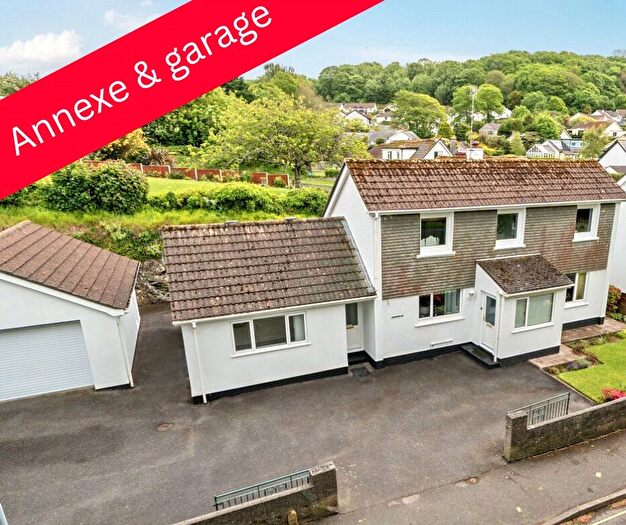 4 Bedroom Detached House For Sale In Penventon View, Helston, Cornwall, TR13