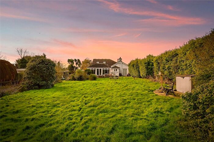 5 Bedroom Bungalow For Sale In Warden Road, Eastchurch, Sheerness, Kent, ME12