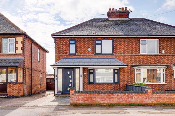 3 Bedroom Semi Detached House For Sale In Eltham Road, West Bridgford, NG2