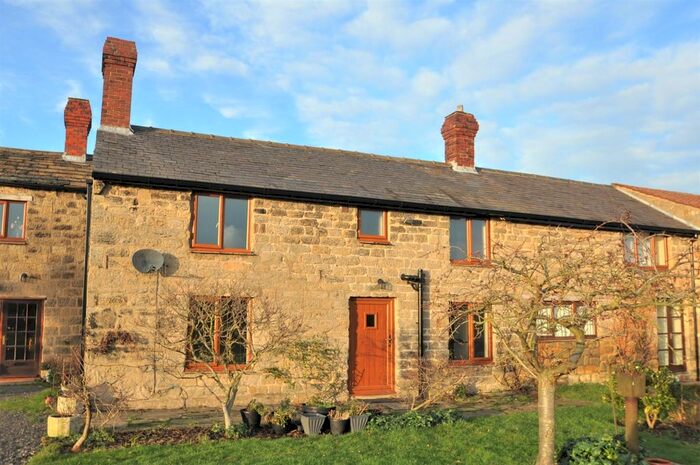 2 Bedroom Cottage To Rent In Whinmoor Nook Farm, York Road, Leeds, West Yorkshire, LS15