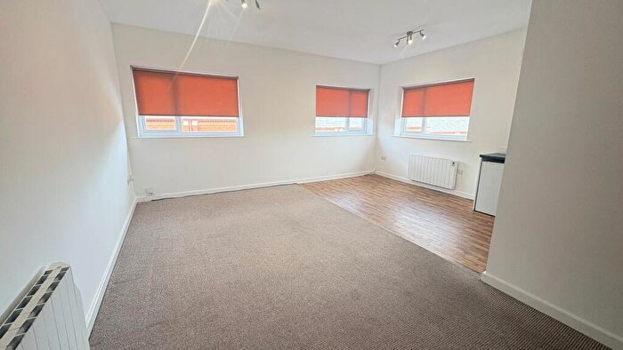 2 Bedroom Apartment To Rent In Peel Street, Morley, LS27