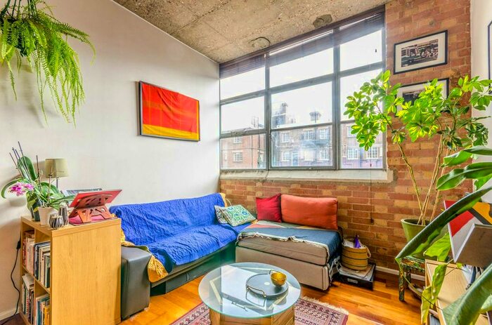 1 Bedroom Flat For Sale In Royle Building, Wenlock Basin, London, N1