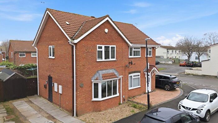 3 Bedroom Semi Detached House For Sale In Doulton Way, Bristol, BS14