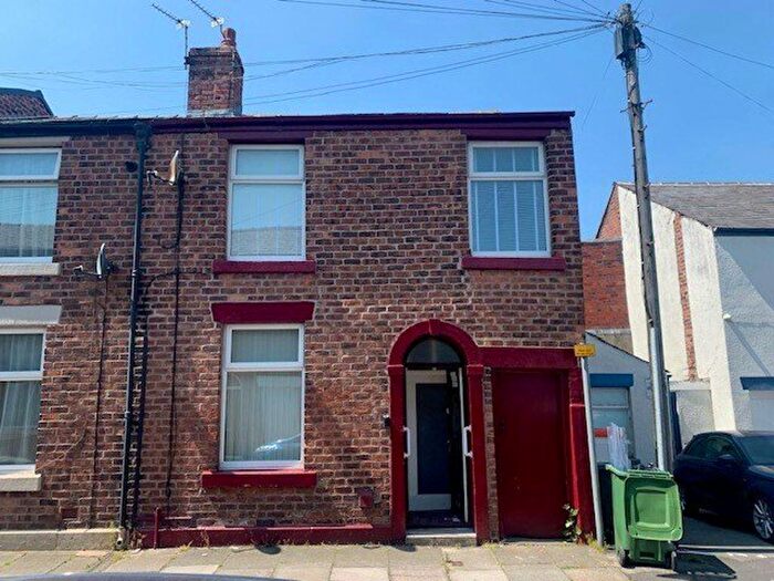 3 Bedroom Terraced House To Rent In Bank Street, Chorley, Lancashire, PR7