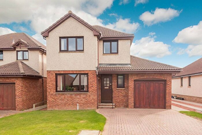 3 Bedroom Detached House For Sale In Williamstone Court, North Berwick, EH39