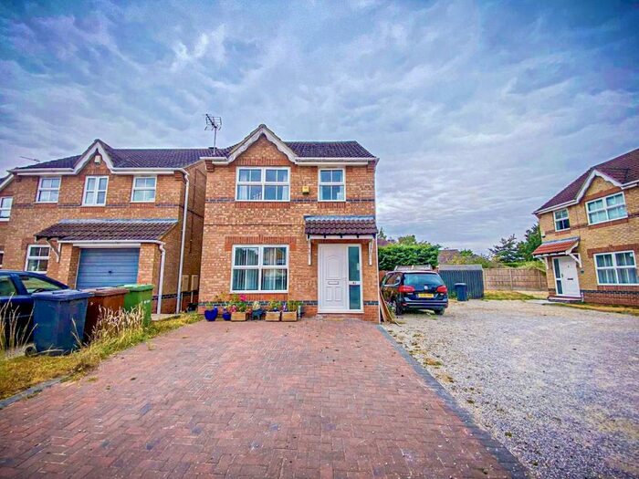 3 Bedroom House To Rent In Baker Crescent, Lincoln, LN6