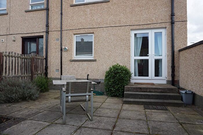 2 Bedroom End Of Terrace House To Rent In Preston Crescent, Prestonpans, EH32