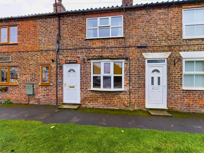 2 Bedroom Terraced House For Sale In Main Street, North Frodingham, Driffield YO25