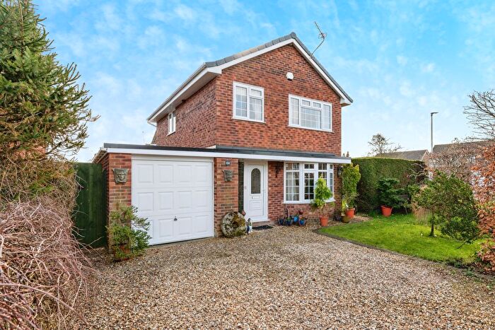 3 Bedroom Detached House For Sale In Berry Drive, Great Sutton, Ellesmere Port, Cheshire, CH66