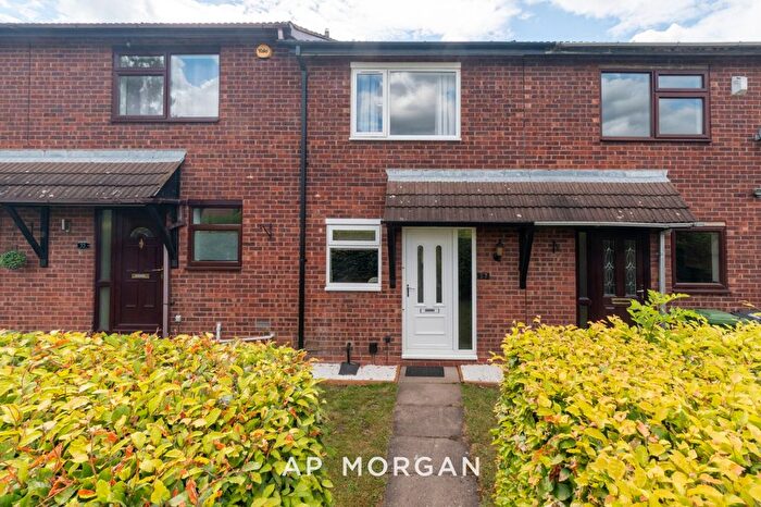 2 Bedroom Terraced House For Sale In Winchcombe Road, Solihull, West Midlands, B92