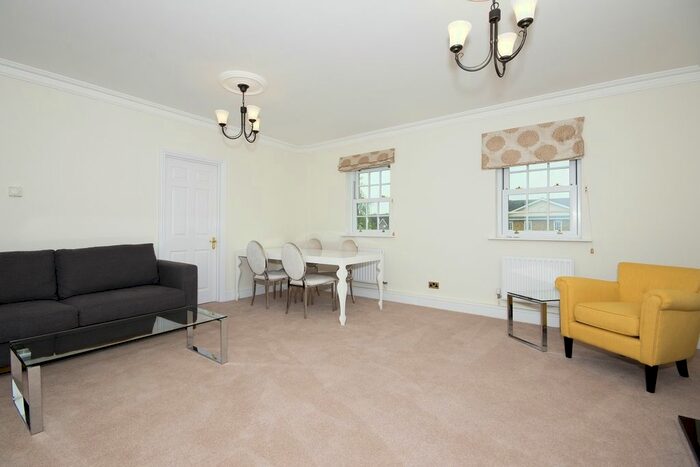 2 Bedroom Flat To Rent In Merrivale Square, Oxford, OX2