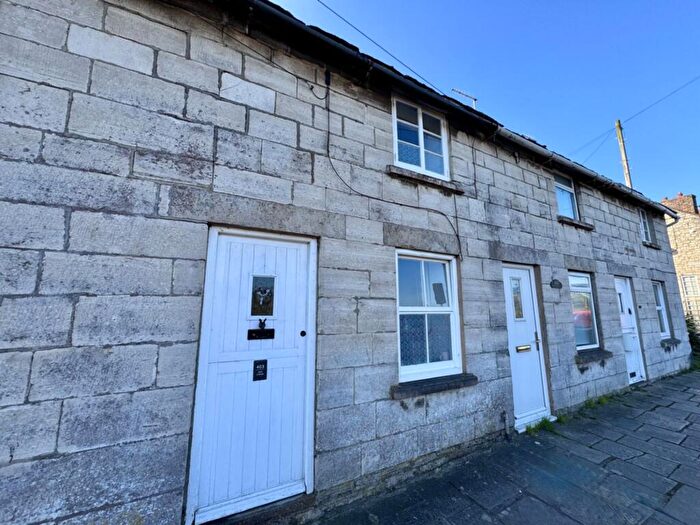2 Bedroom House For Sale In High Street, Swanage, BH19