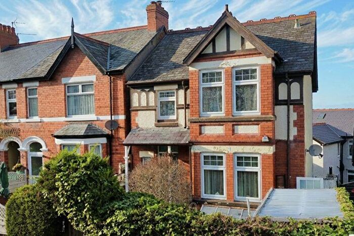 4 Bedroom Detached House For Sale In Woodhill Road, Colwyn Bay, LL29