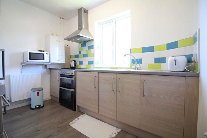 1 Bedroom Studio To Rent In Staines Road, Feltham, TW14