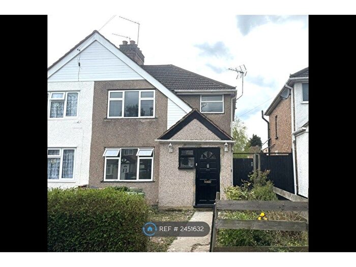 3 Bedroom Semi-Detached House To Rent In Windsor Road, Harrow, HA3