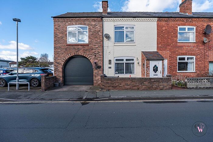 4 Bedroom End Of Terrace House For Sale In Station Road, Winsford, CW7